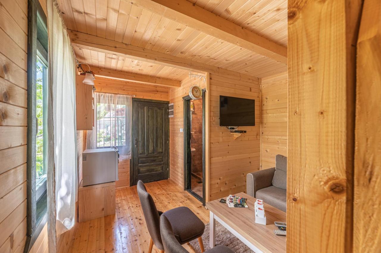 Holiday Village Ostrog Nikšić Εξωτερικό φωτογραφία