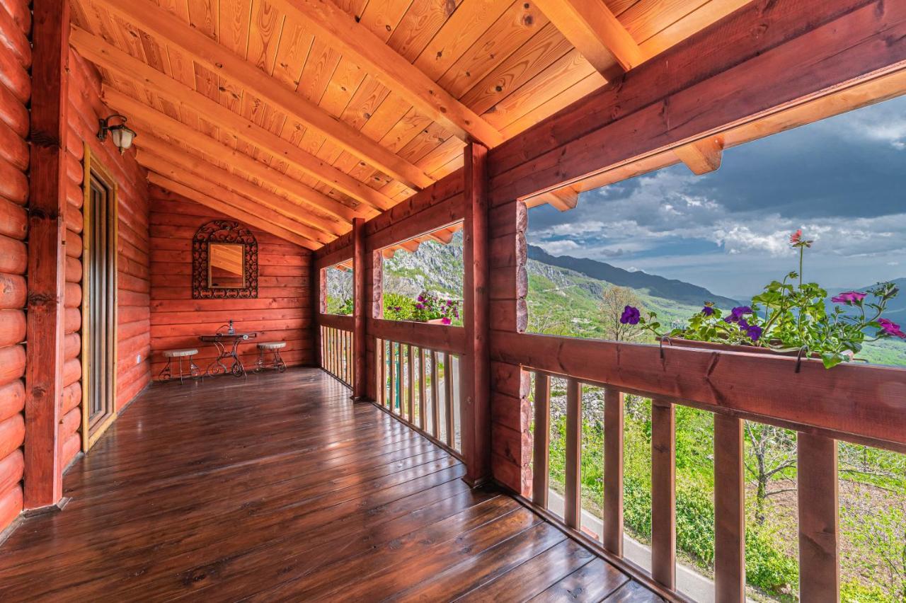 Holiday Village Ostrog Nikšić Εξωτερικό φωτογραφία